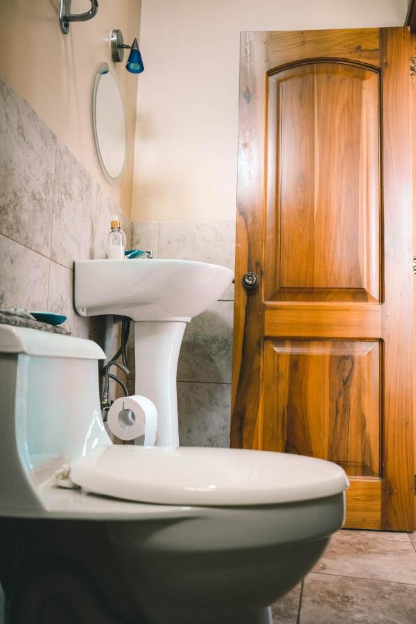 Hotel Manta Beach Madrigal Zewnętrze zdjęcie