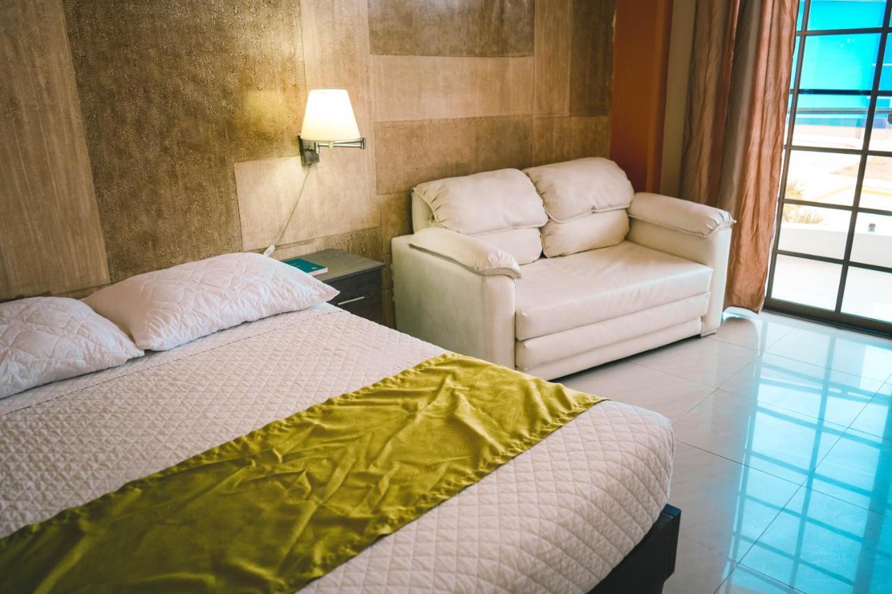 Hotel Manta Beach Madrigal Zewnętrze zdjęcie