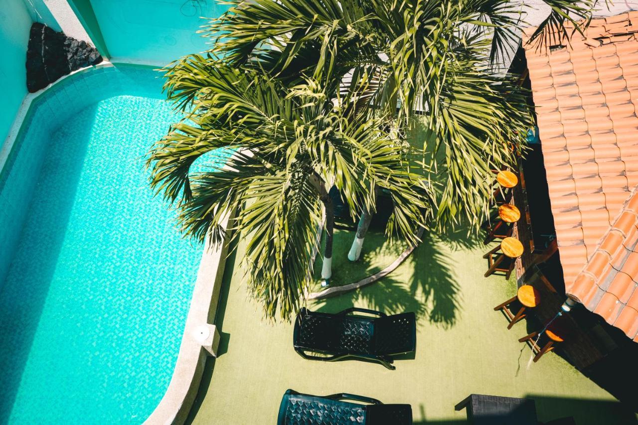 Hotel Manta Beach Madrigal Zewnętrze zdjęcie