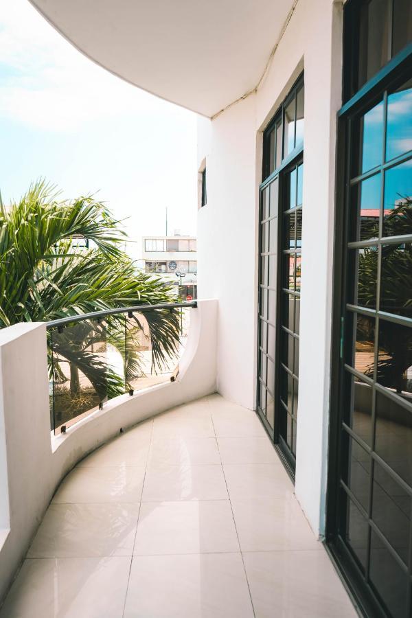 Hotel Manta Beach Madrigal Zewnętrze zdjęcie